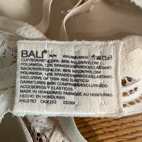 Bali Comfort - latte lift Bra - Medium - New! - Picture 5 of 7